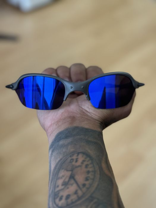 Vendo oculos oakley