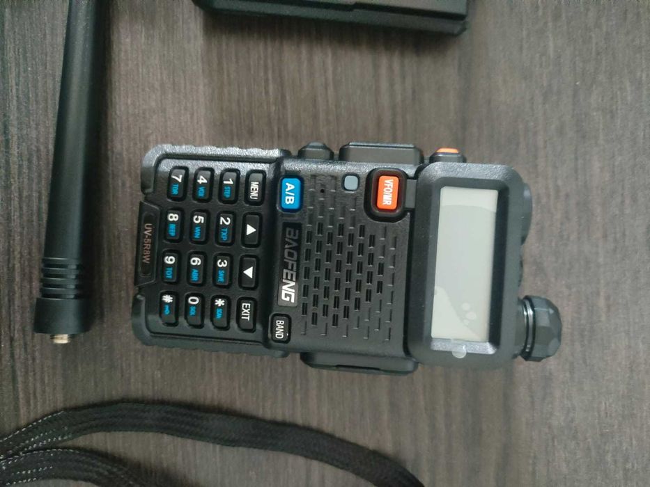 Radios UV5r de 5W e UV5r de 8W