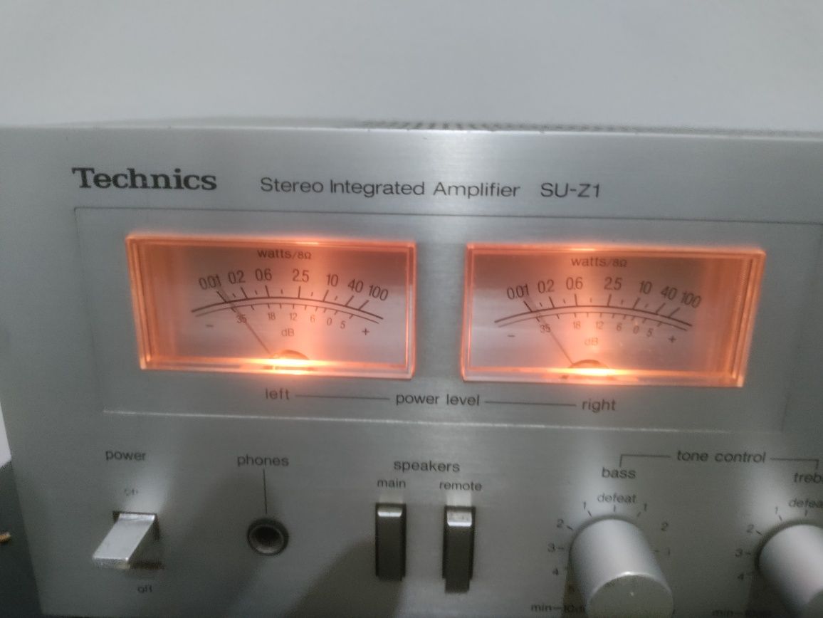 Amplificador technics su -z1