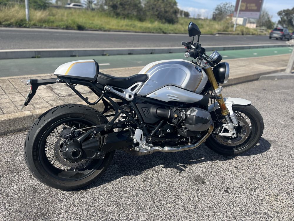 BMW R nineT - Option 719 Mineral White metallic