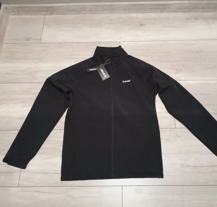 Męska czarna kurtka typu Softshell r. M nowa firmy Hi-Tec