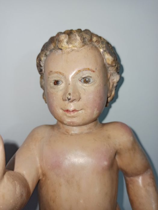 Menino Jesus em madeira