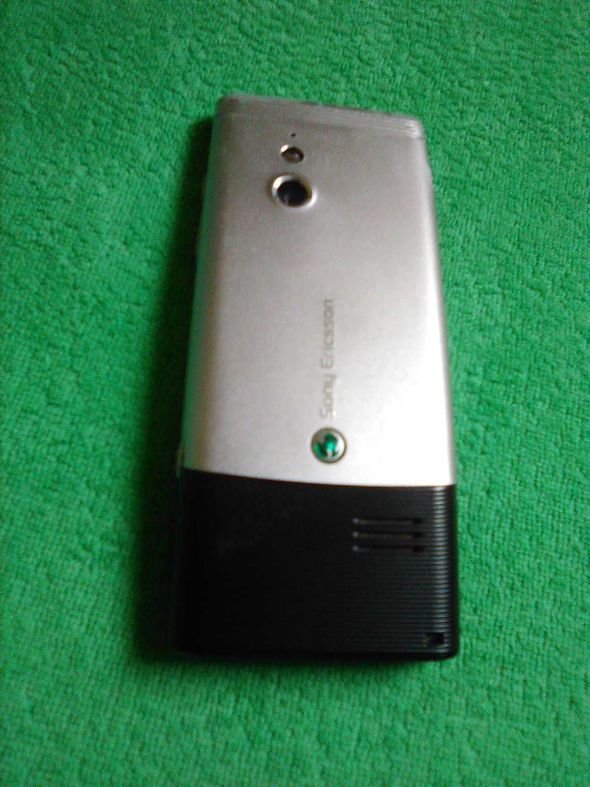 Telefon komórkowy Sony Ericsson Elm