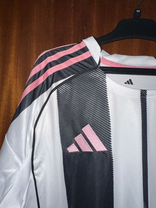 Camisola Juventus 2025/26