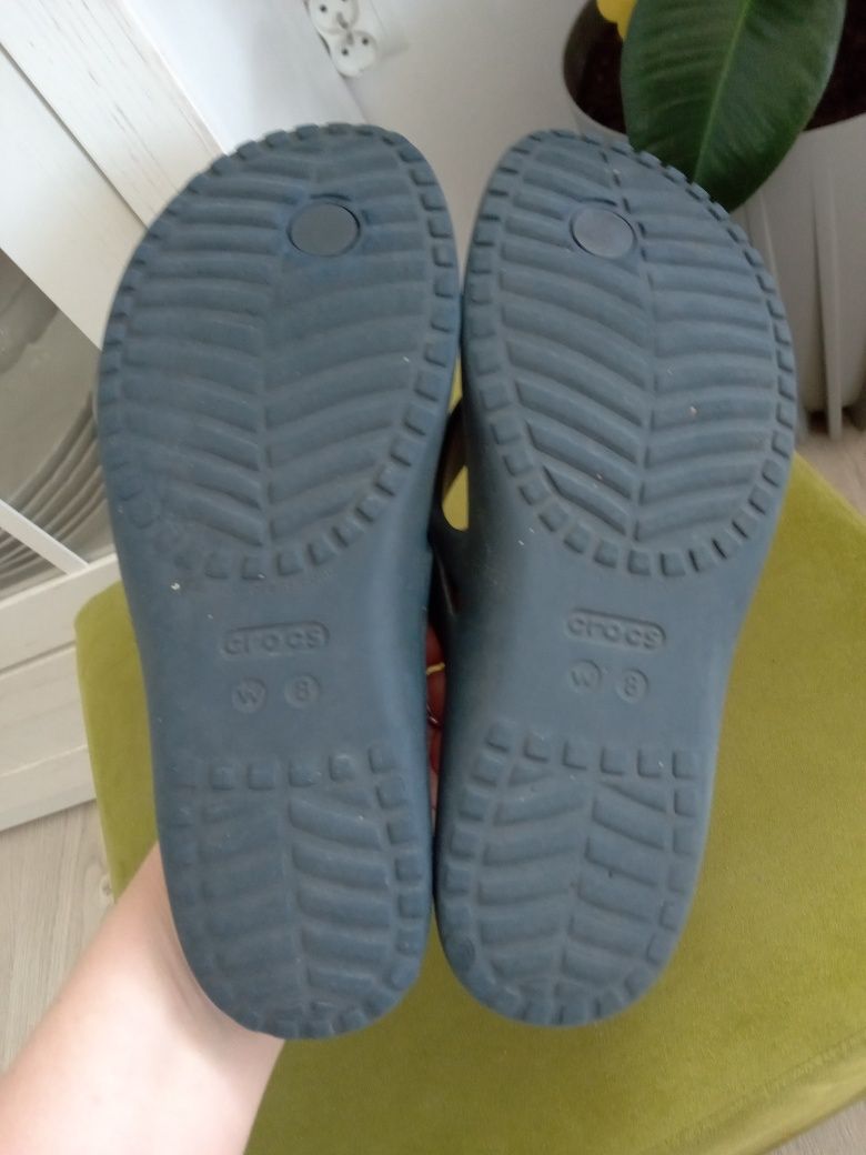 Crocs Kadee II japonki rozmiar W8 38/39