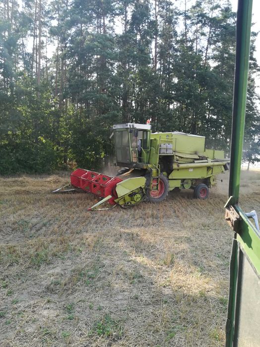Claas dominator 85