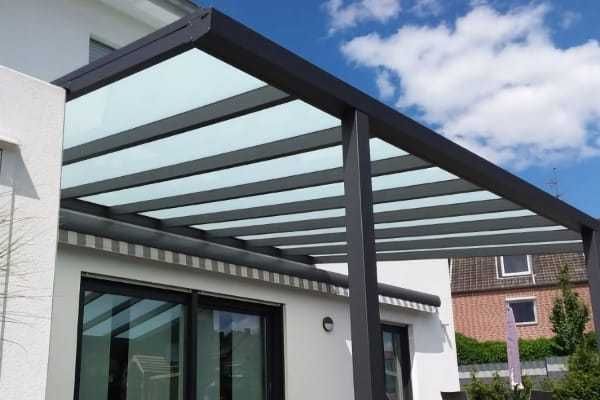 Полікарбонат  Монолітний та Стільниковий на складі у   Львові