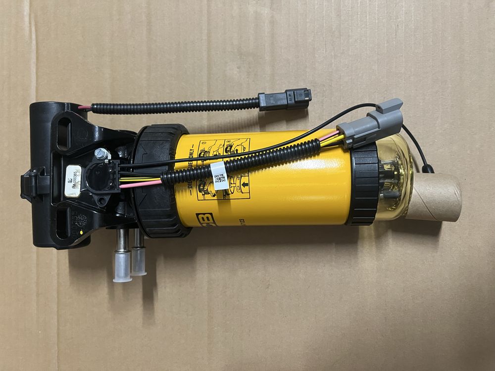 Pompka paliwa z filtrem kompletna separator JCB ORYGINAŁ 320/A7046