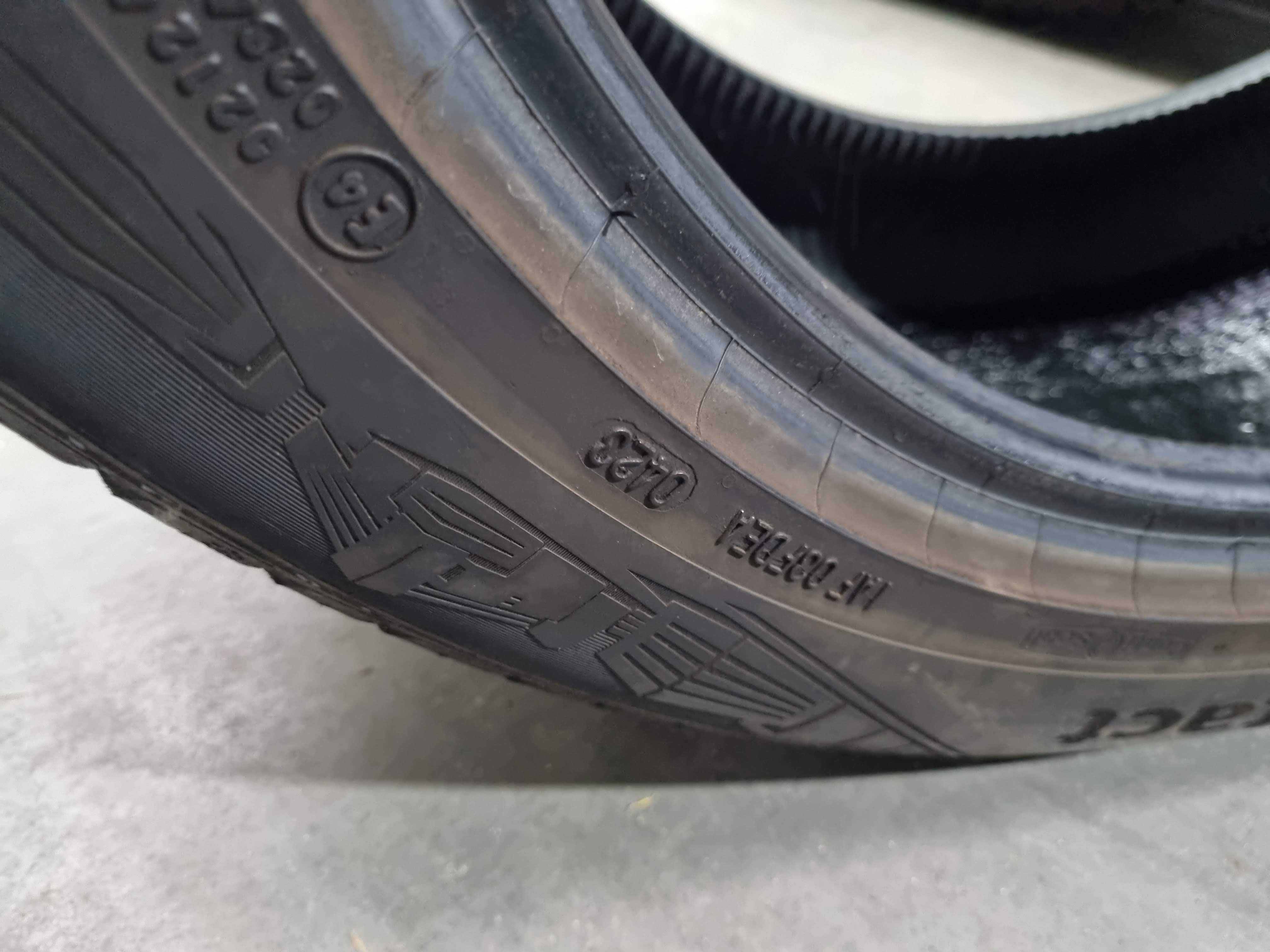 Opony wielosezonowe Continental AllSeasonContact 255/45R20 2022r, 7mm