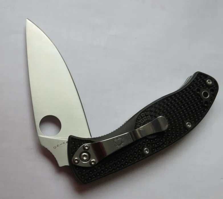 nóż folder Spyderco Tenacious okładziny czarne FRN