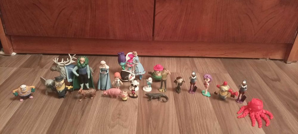 Lalki, figurki zestaw