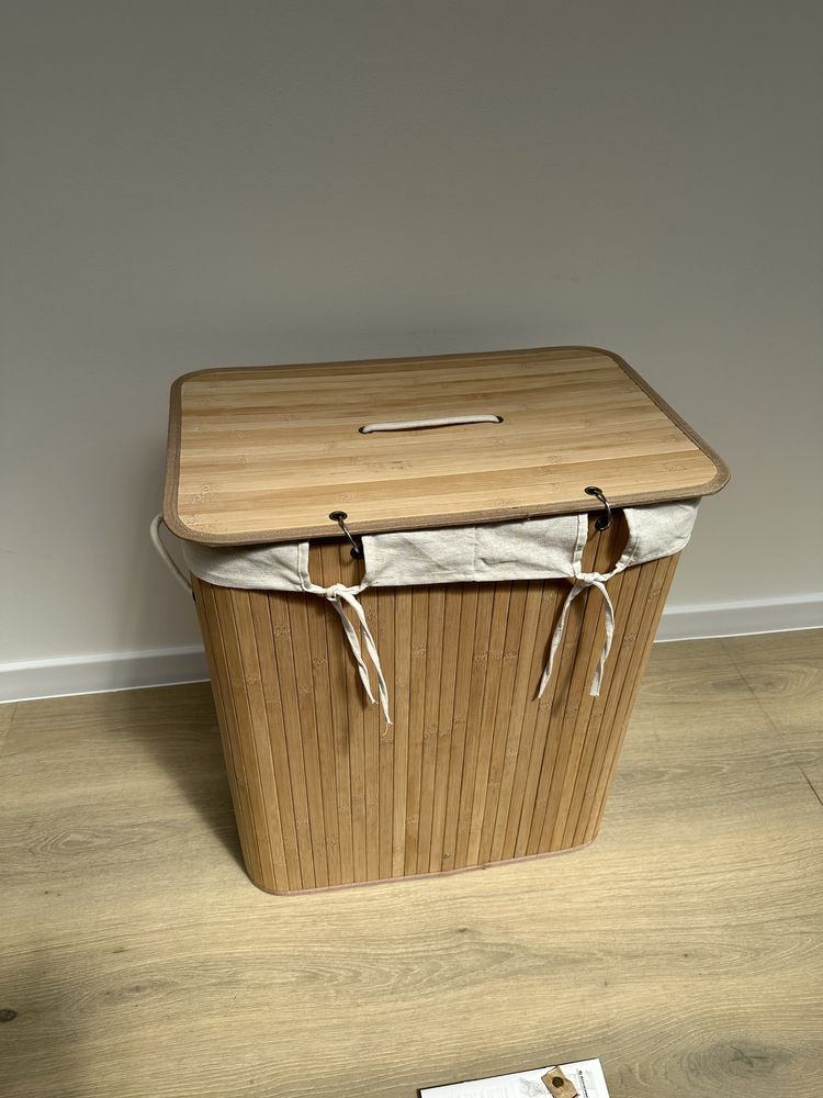 Kosz na pranie Songmics z 2 przegrodami 100l (52x63x32cm) bambusowy