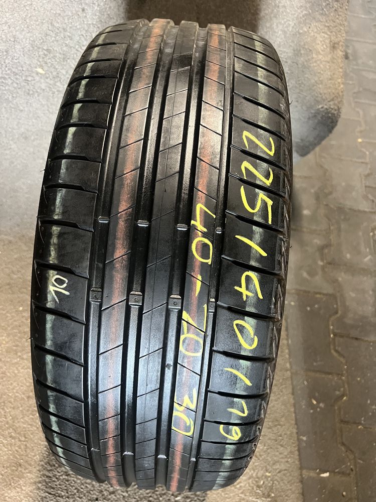 Opona Bridgestone Turanza 225/40/19 pojedynka