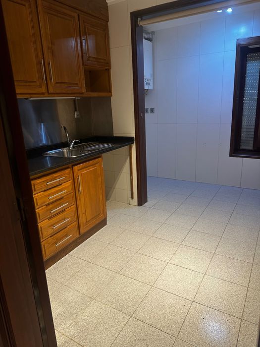 Apartamento T2 em Mafamude