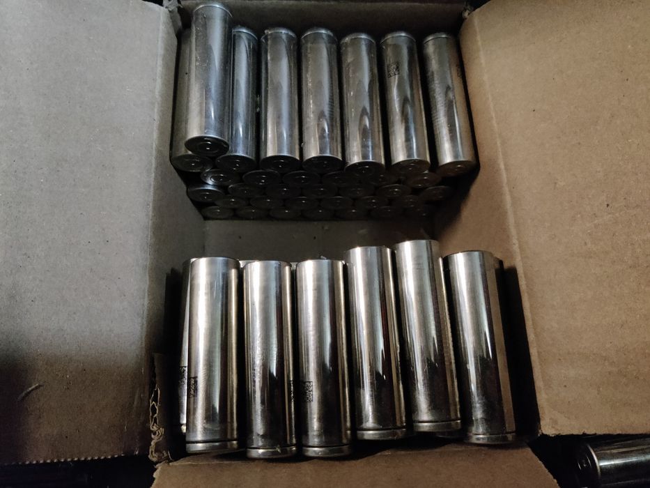 Tesla 18650  Panasonic