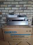 Amplituner Onkyo 805