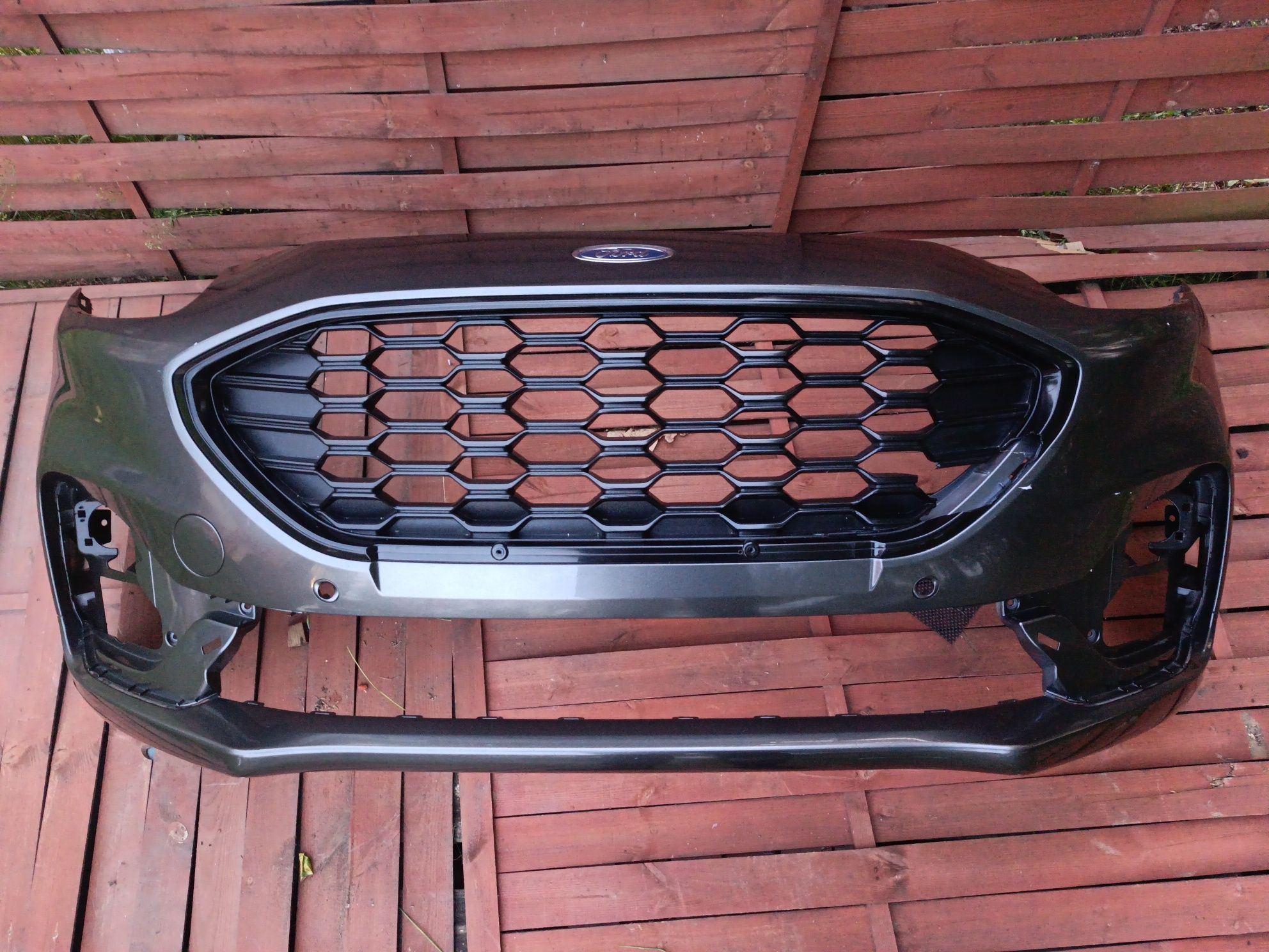 Zderzak przedni Ford Puma MK2 ST line