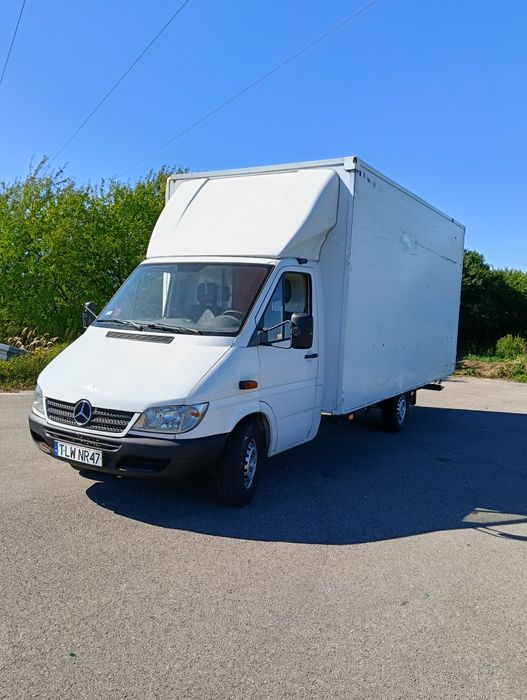 Mercedes Benz sprinter