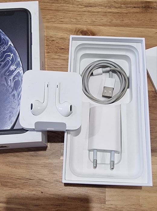 Iphone xr preto 64gb