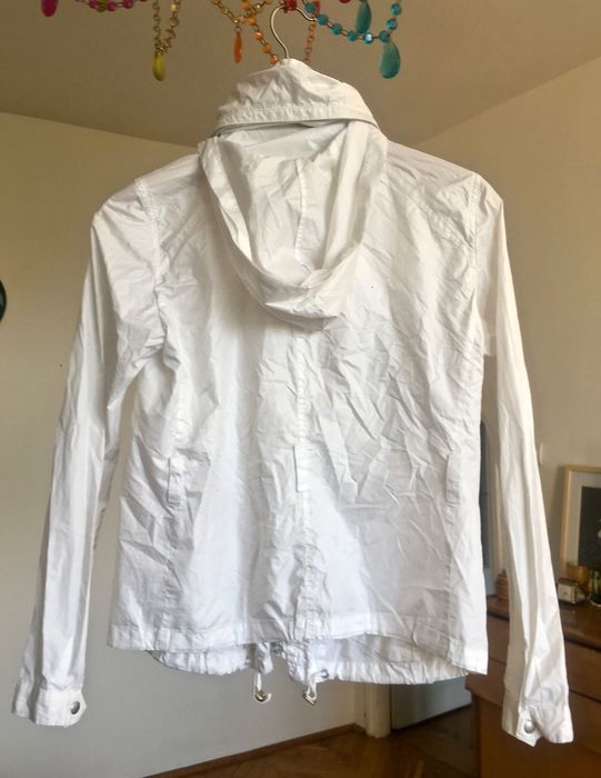 Kurtka wiatrówka Armani