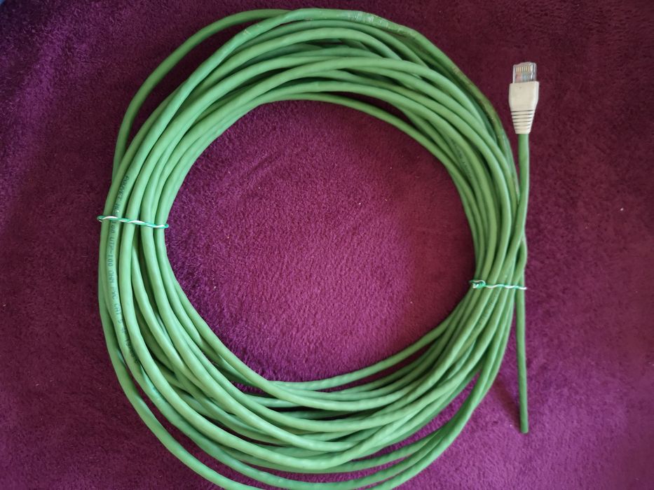 Kabel Ethernet Cat.5 - 14.4 m, jedna wtyczka RJ45 używany