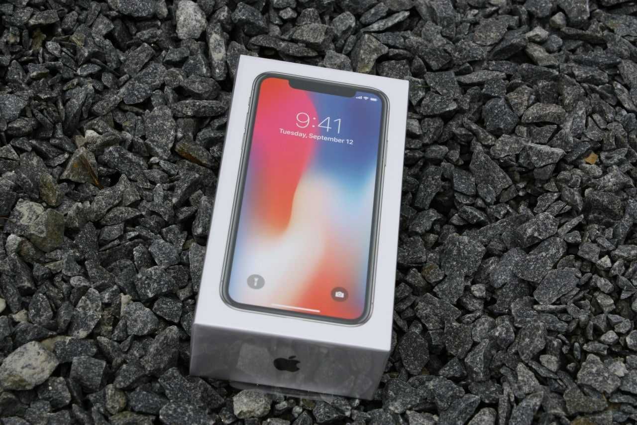 iPhone X 64gb  silver