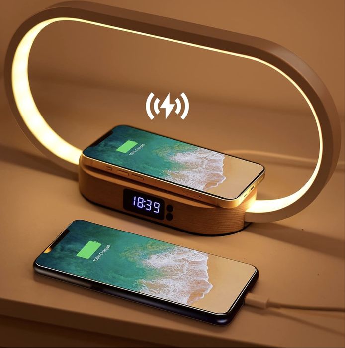 Candeeiro Carregador Futurístico