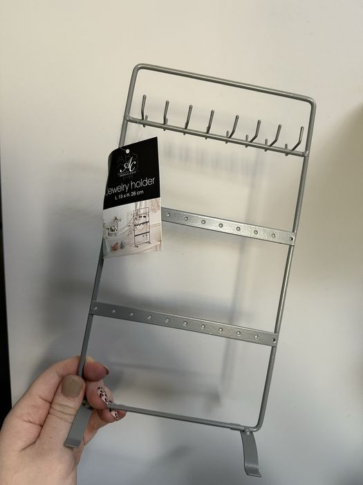 Wieszak na biżuterię nowy