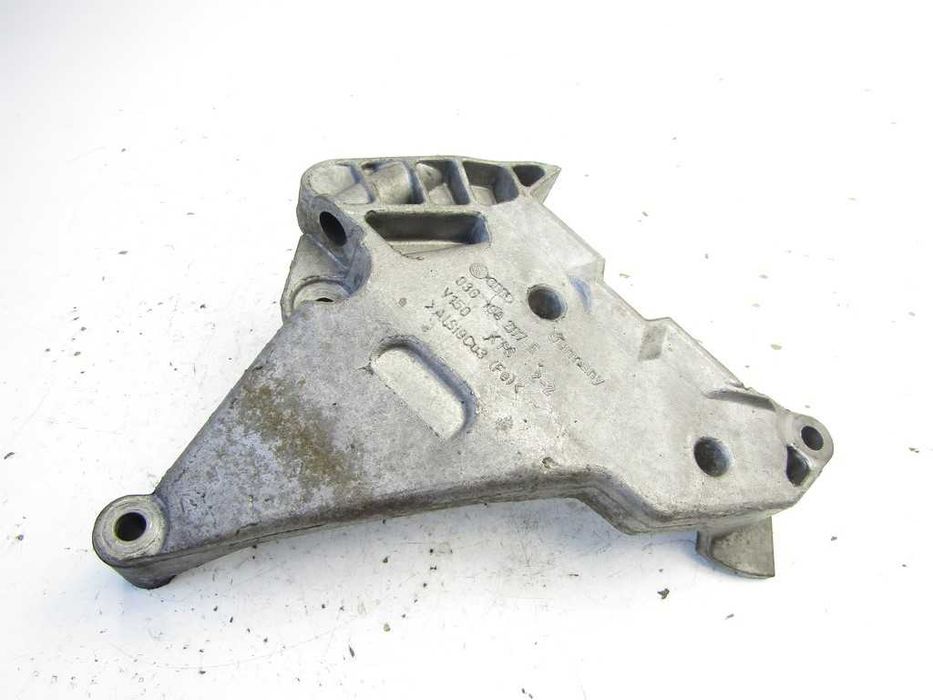 Vw Passat B6 2.0 TDI 16V BKP BKD łapa mocowanie silnika