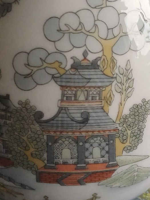 Wazonik porcelana Wedgwood England (P.625)