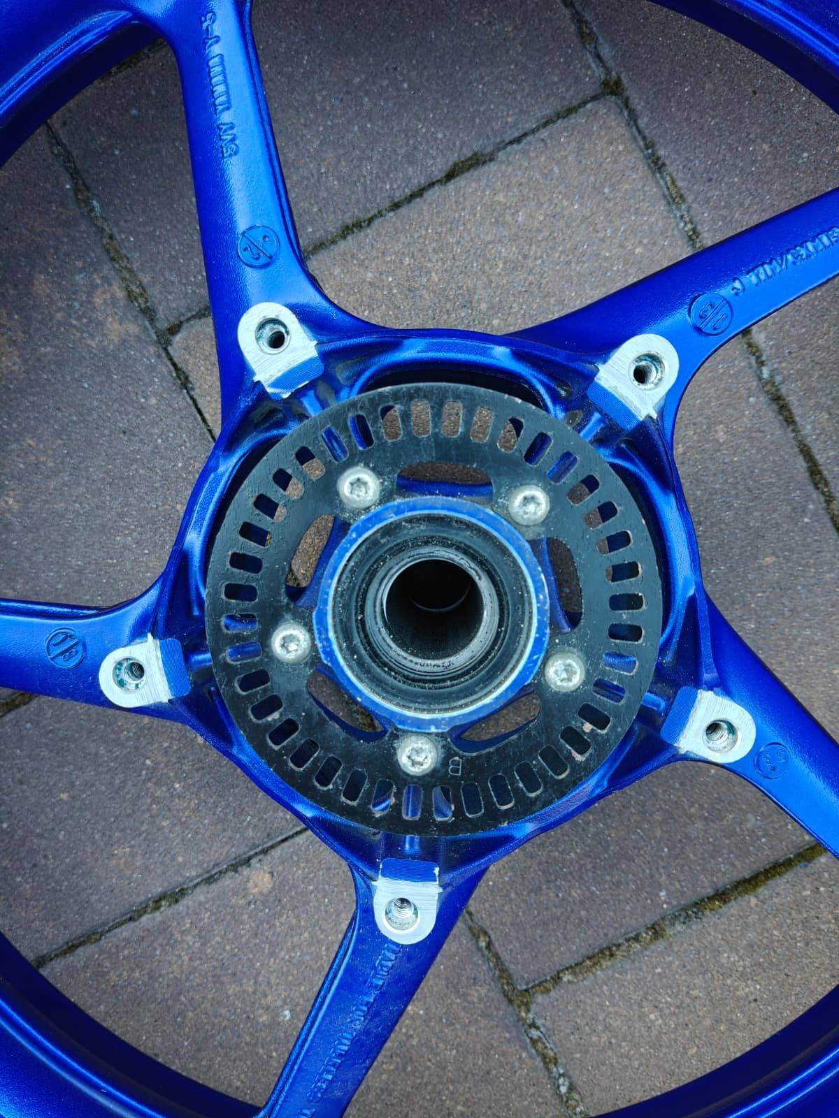 Felga Koło przód przednia Yamaha MT10 MT-10 R6 RJ27 RJ 27