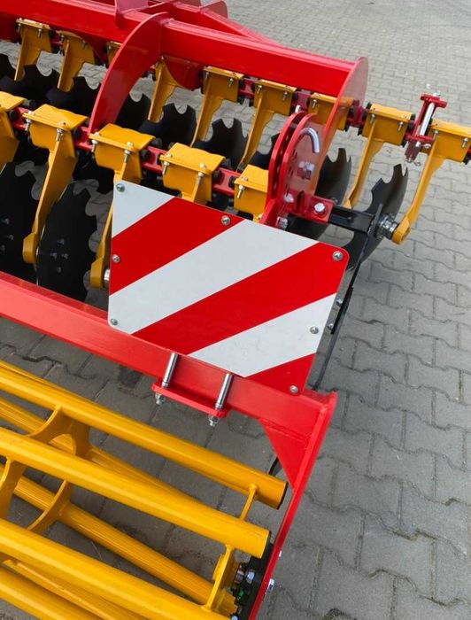 Brona talerzowa talerzówka 3 metry Lemtech głębosz gruber agregat