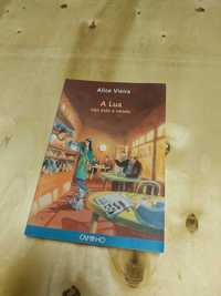 Livro "A Lua não está à Venda"