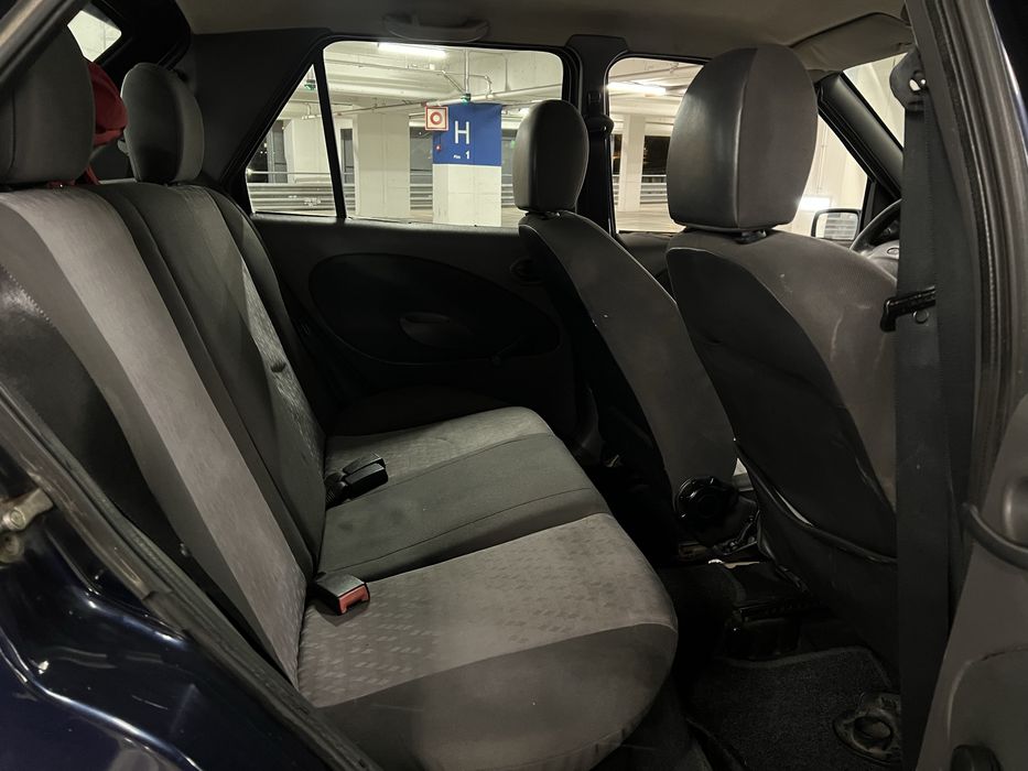 Ford Fiesta 1.25 *120.000km* - 00