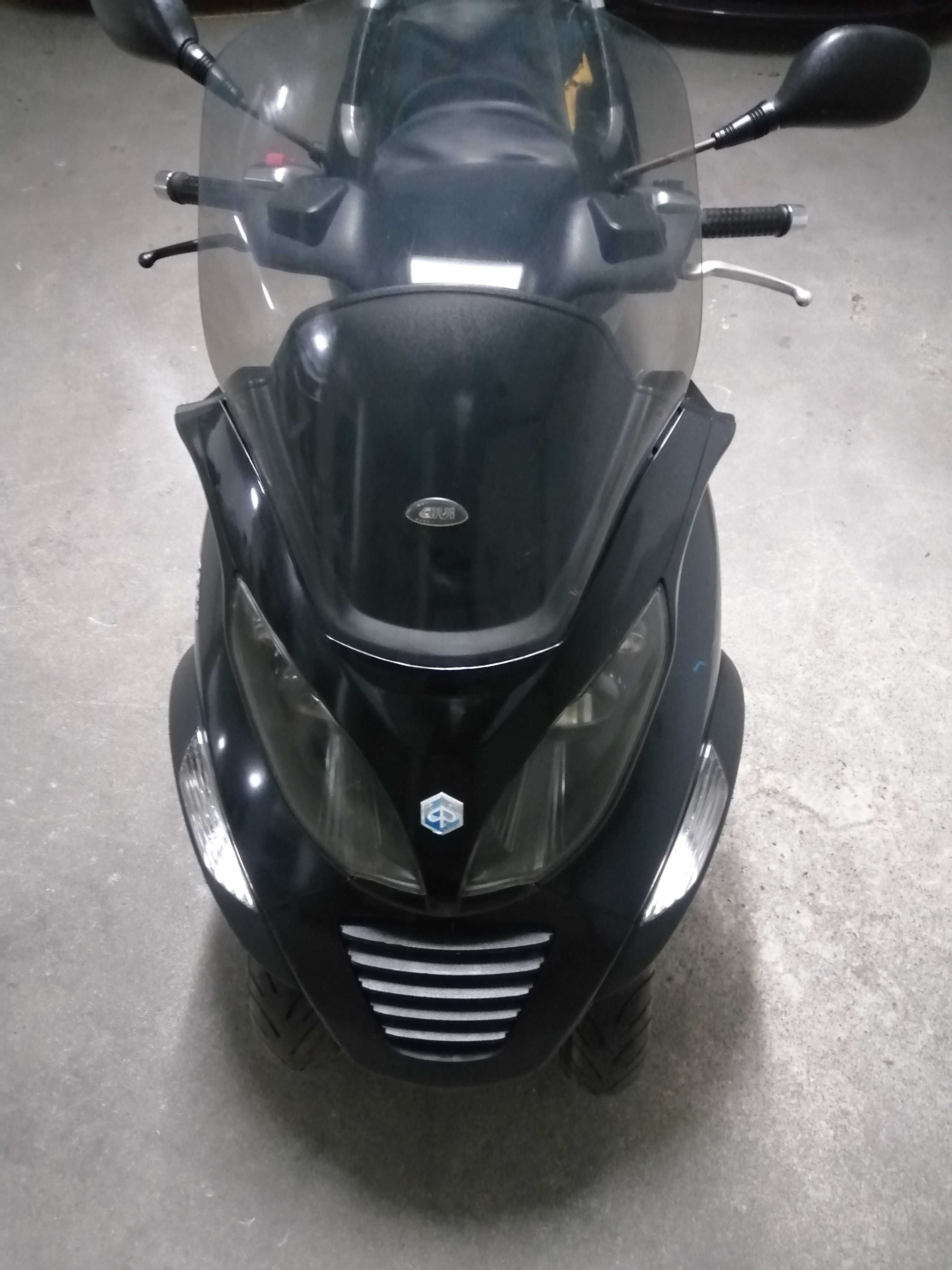 Piaggio mp3 400 ie