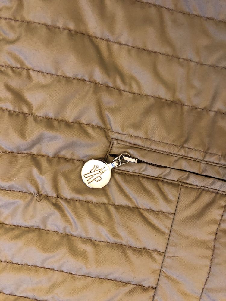 Lekka wiosenna kurtka Moncler 3 M