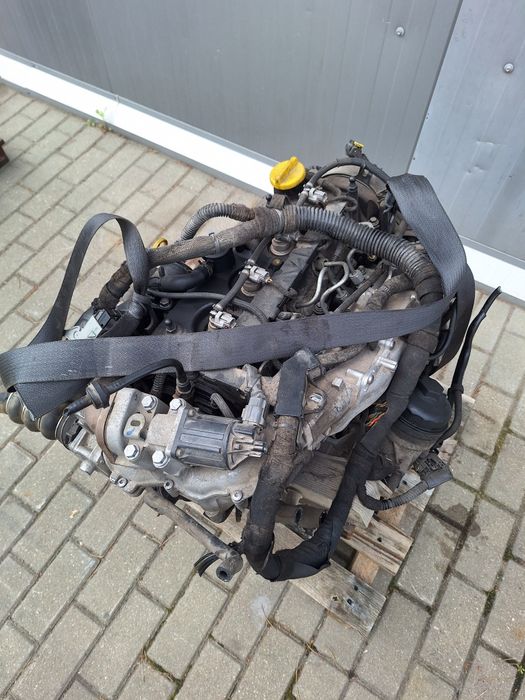 Silnik 1.7 A17DTI meriva b zafira astra j  cruze