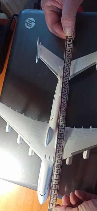 Модель літака АН-225 МРІЯ
Масштаб 1:250