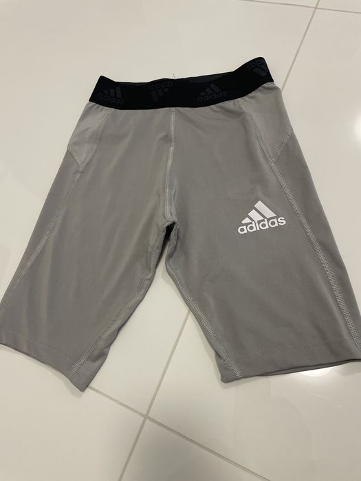 Spodenki legginsy techniczne Adidas Rozmiar S
