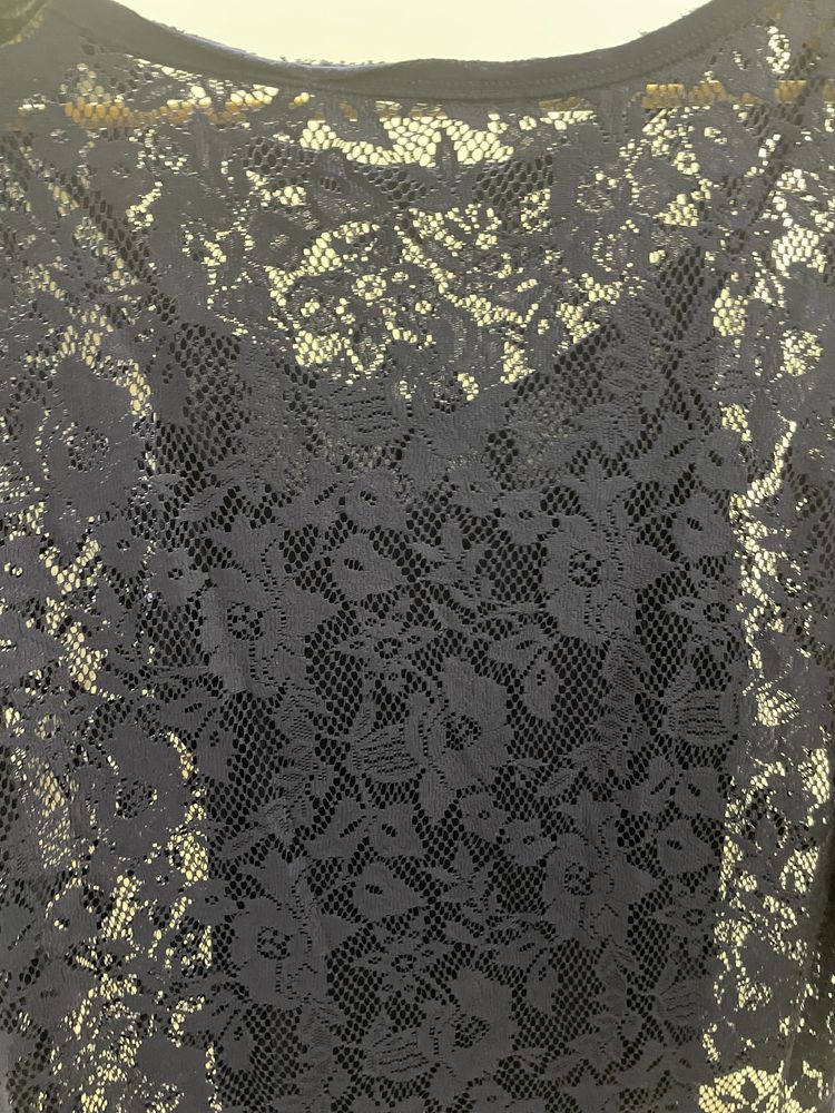 Camisa renda Stradivarius