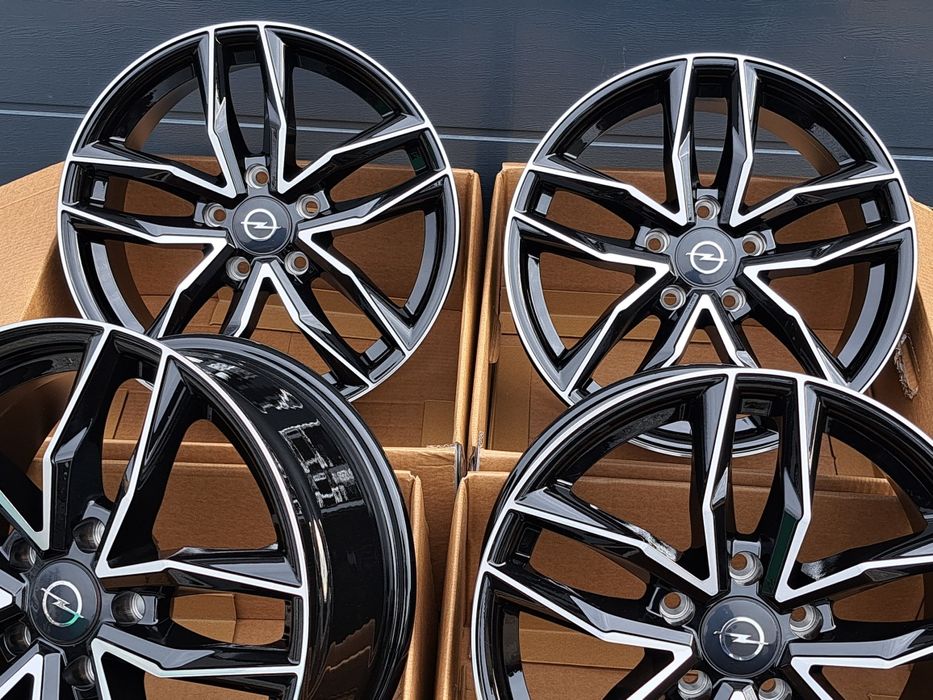 Alufelgi 16' Opel Vivaro 5x118 ET40 Nośność 900Kg BP DM05