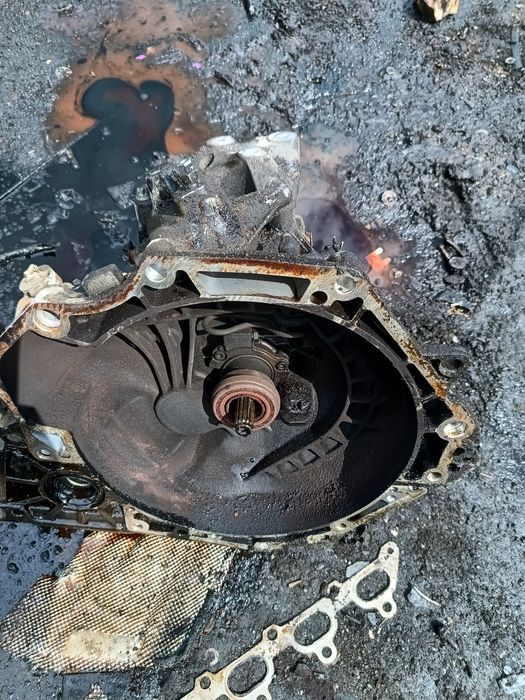 Skrzynia biegów f17 c419 opel astra Zafira