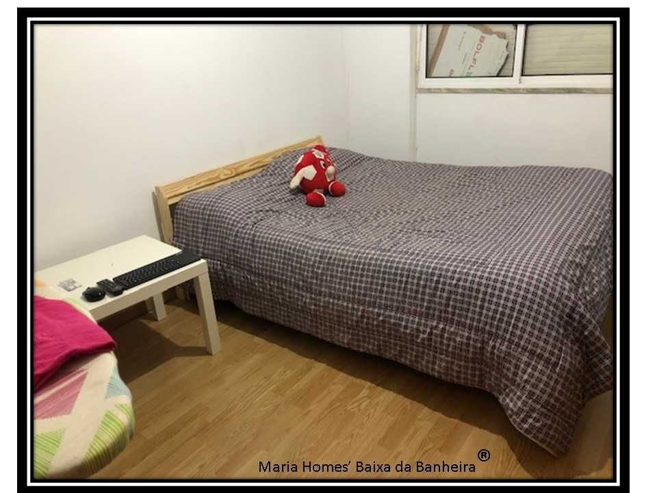 Apartamento T1  (Baixa da Banheira - Junto ao Parque Zeca Afonso)