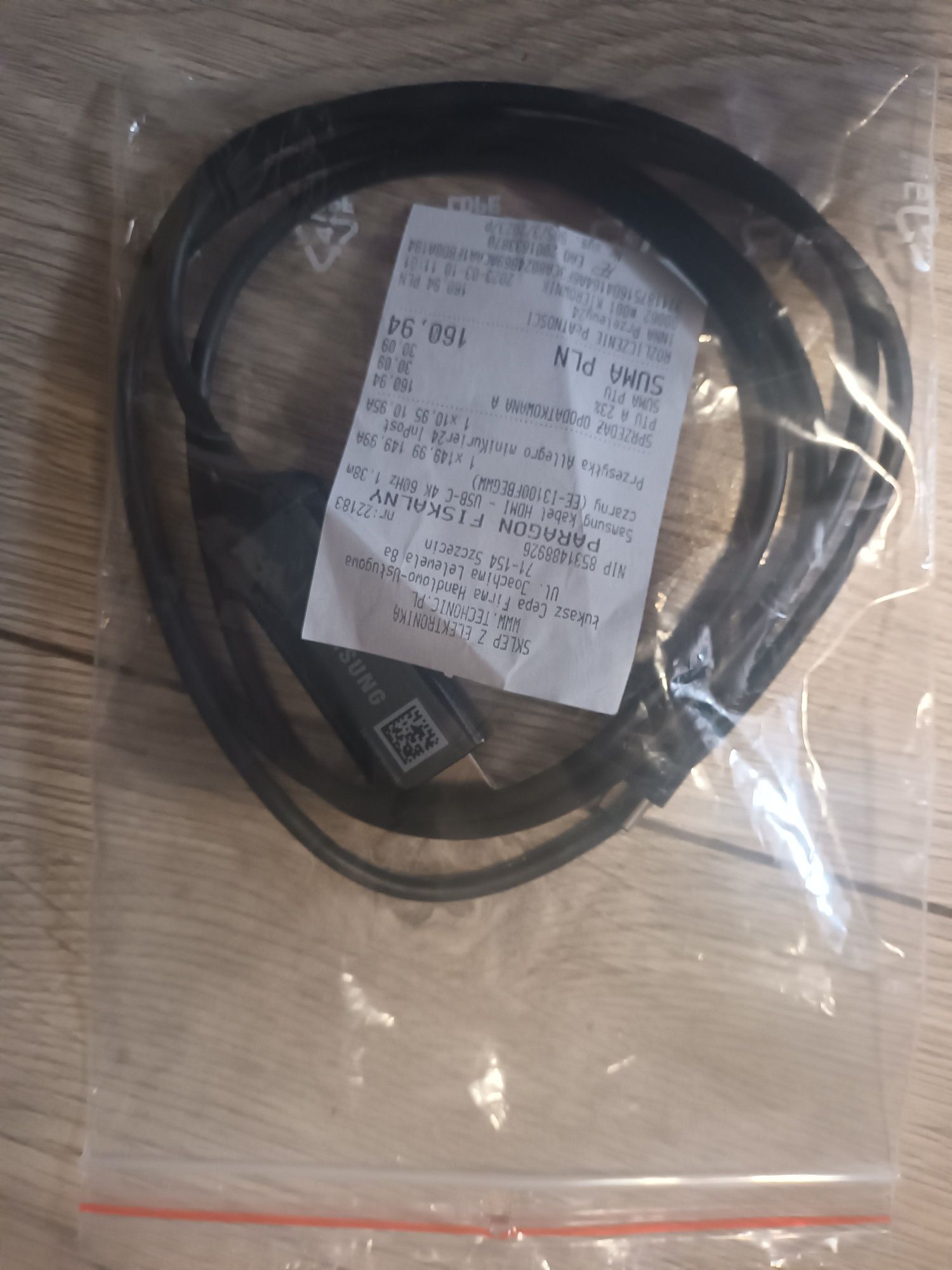 Samsung kabel HDMI - USB-C 4K 60Hz 1.38m czarny (nowy nie używany)