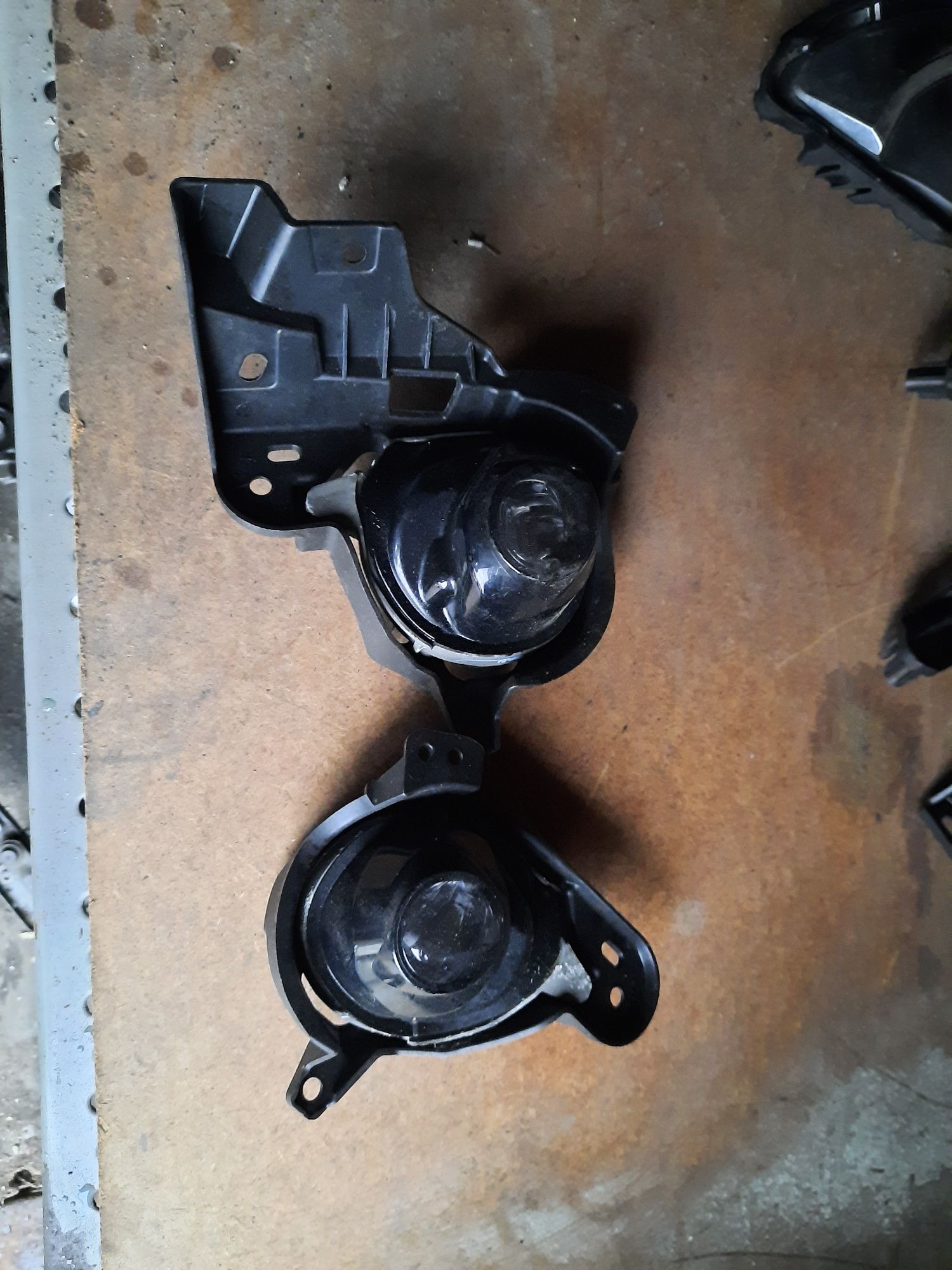 Halogen Lewy Prawy Kratka Led Mazda 2 DJ