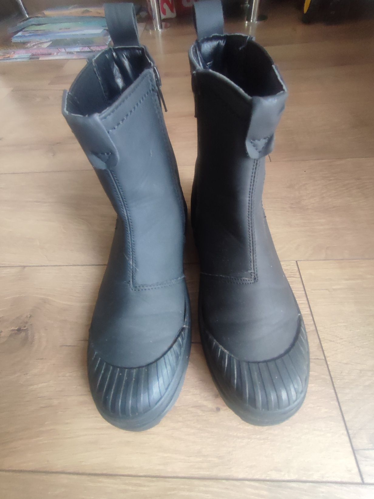 Buty botki róż 39 chłopięce Reserved
