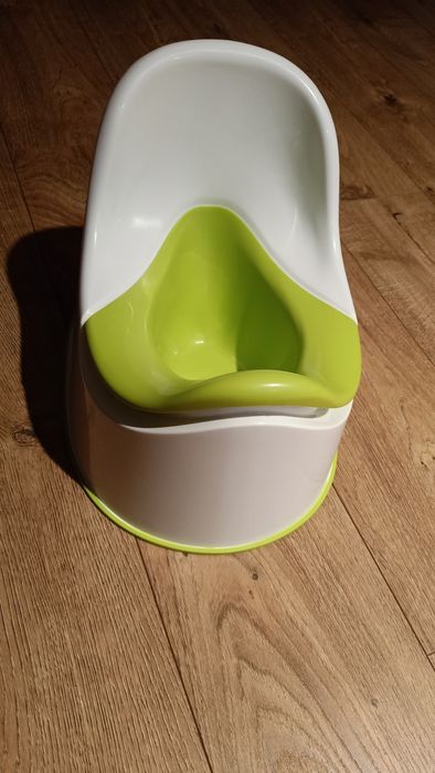 Nocnik ikea z wyjmowanym wkładem