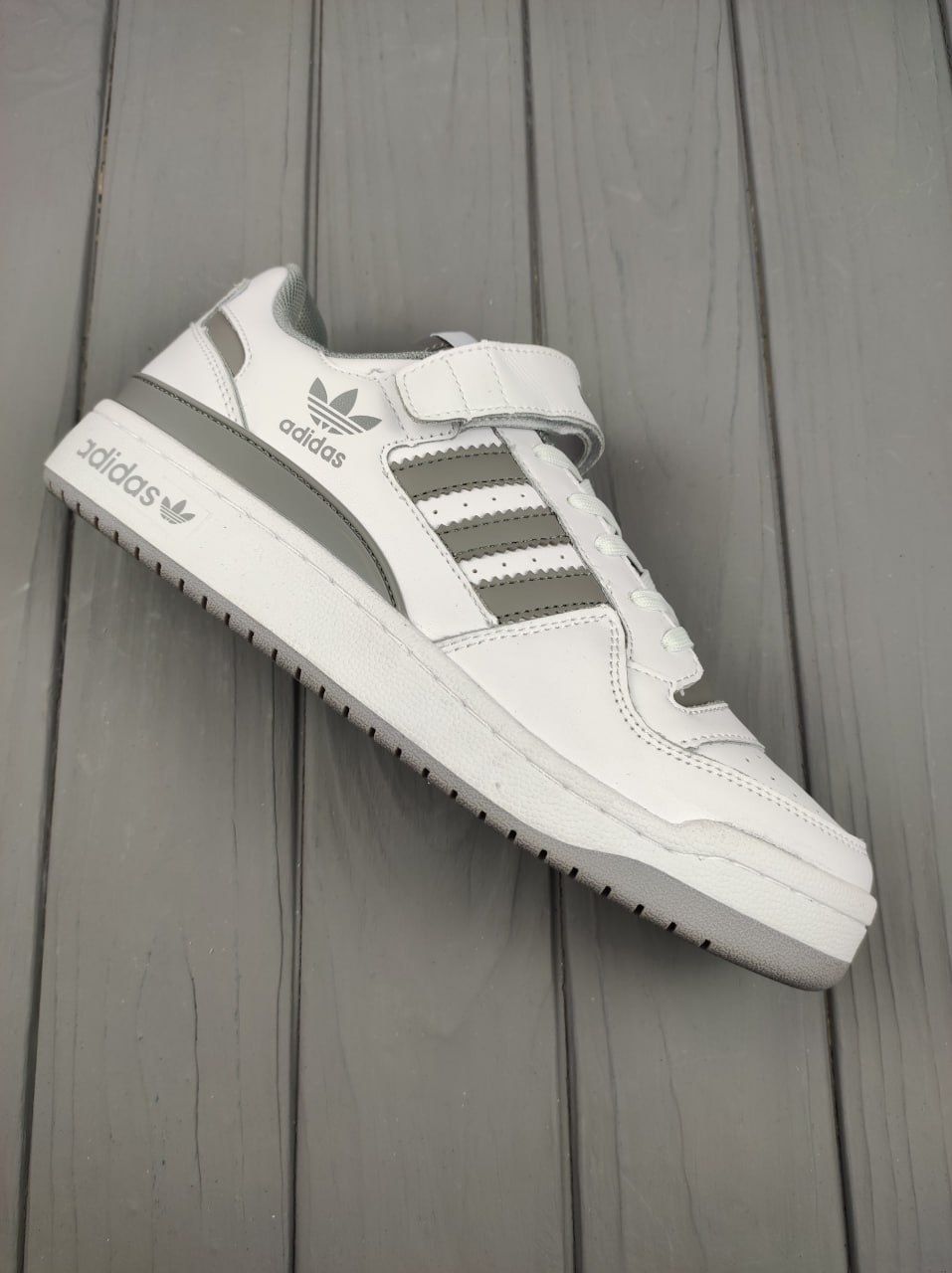 Adidas Forum Low White Gray.