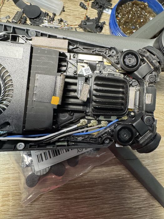 Викуп мавік яизапчастин комплекту mavic 3 matrice 4 300