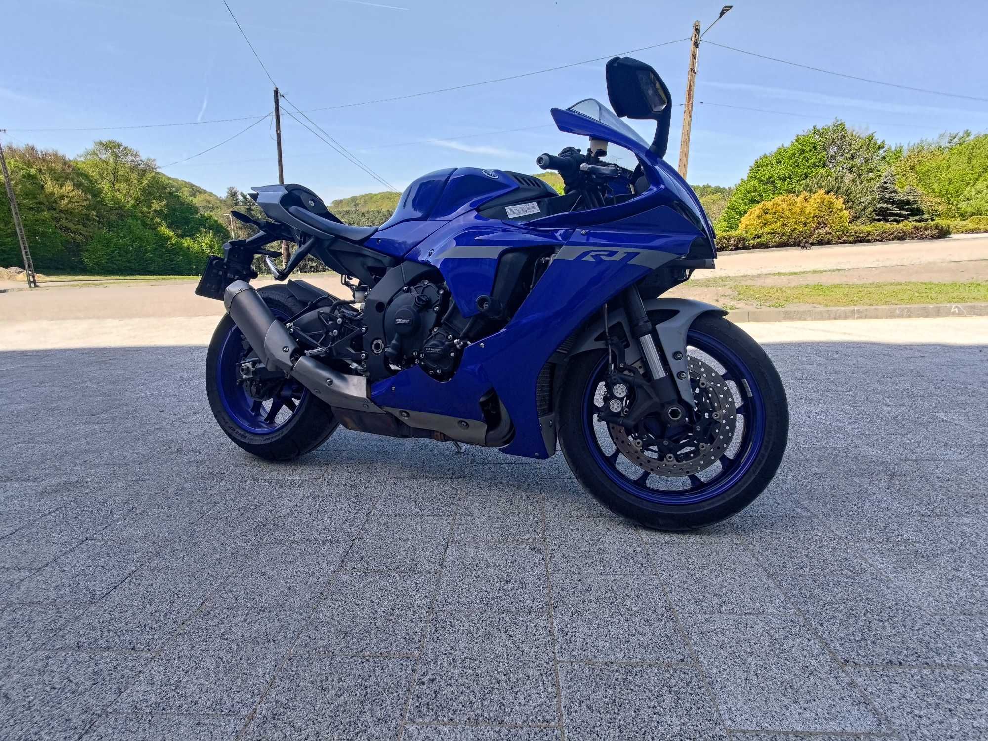 Yamaha R1 2021 rok, przebieg 6800km